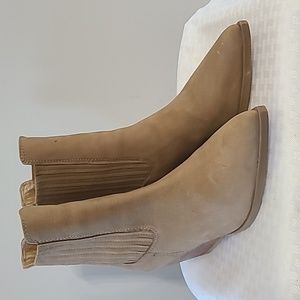 Steve Madden Leather Nubuck Short Terezza boots Sz 6